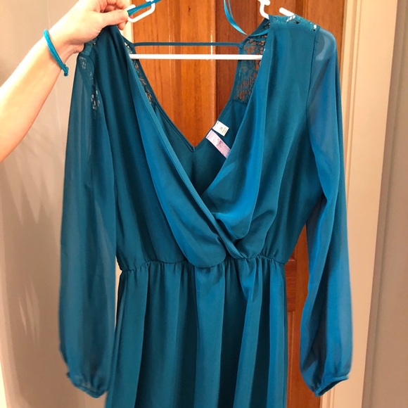 Alya Dresses & Skirts - Dress